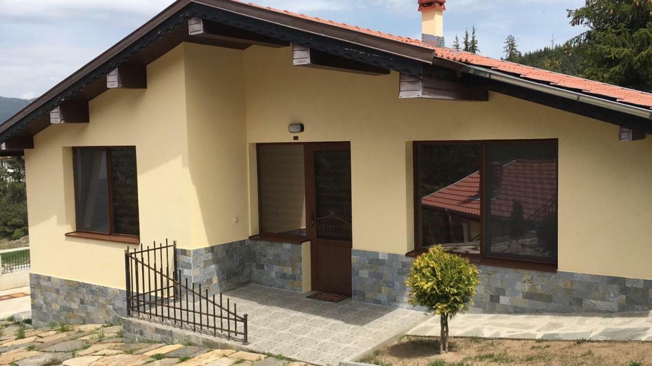 Eco Village Harmony Dospat Exterior photo