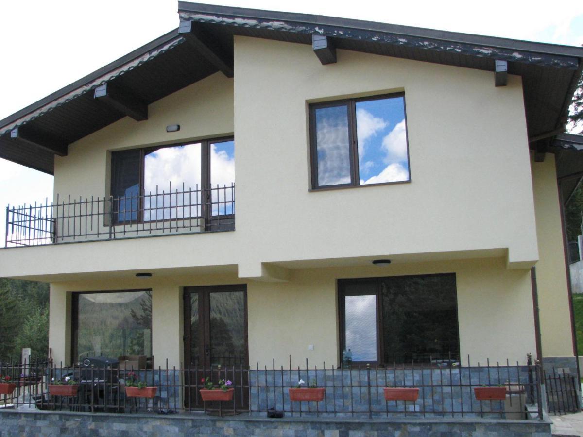 Eco Village Harmony Dospat Exterior photo